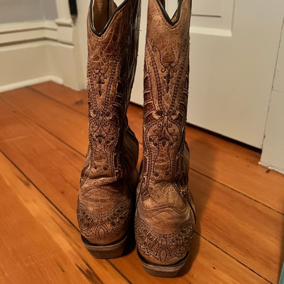 Corral boots - Picture 2 of 9